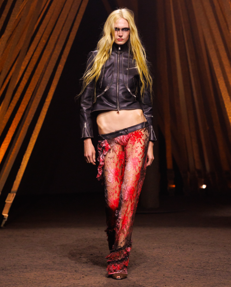 Alexander McQueen（アレキサンダー・マックイーン）